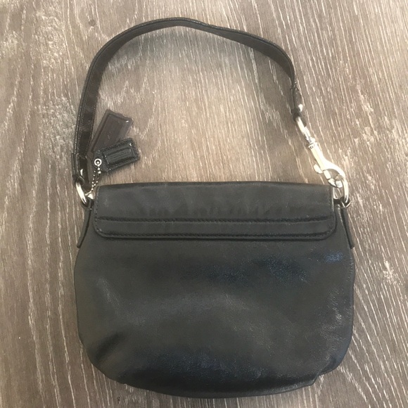 Coach - Picture 5 of 16